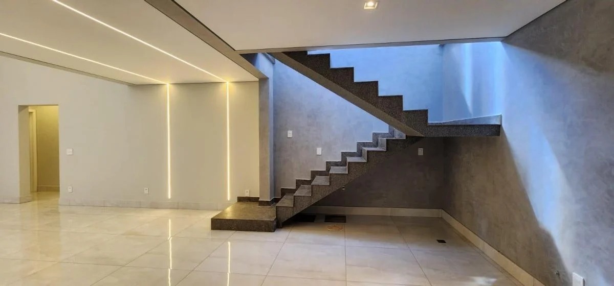 Casa, 3 quartos, 250 m² - Foto 22