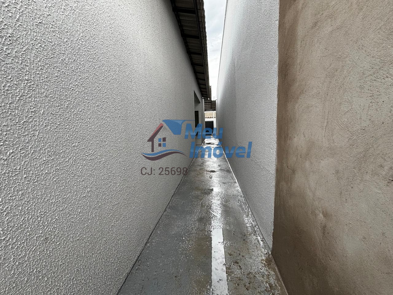 Parque Alvorada Luziânia Casa 2 Quartos 3 Vagas 70m² Área de Serviço Granito