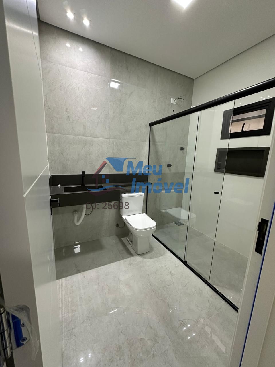 Rua 8 Vicente Pires Casa 4 Quartos 3 Suítes 4 Vagas 400m² Piscina Churrasqueira