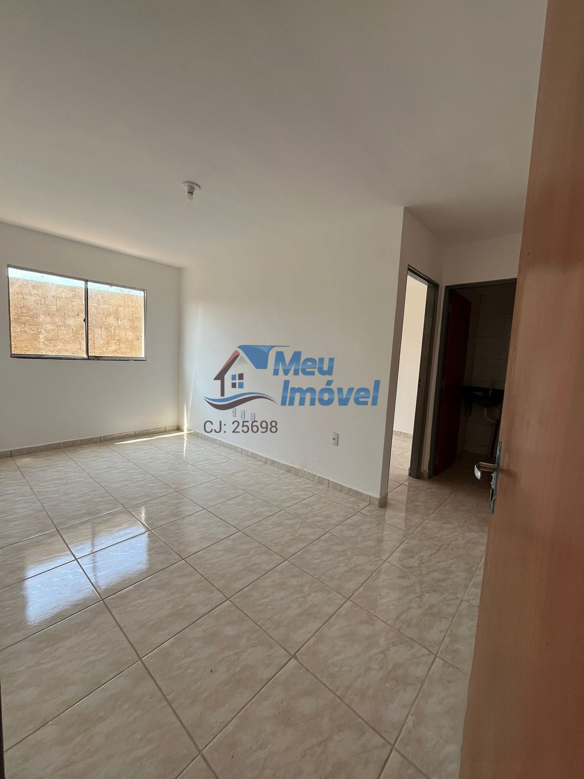 Parque jk luziânia apto 2 quartos 1 vaga 50m² cozinha indivi