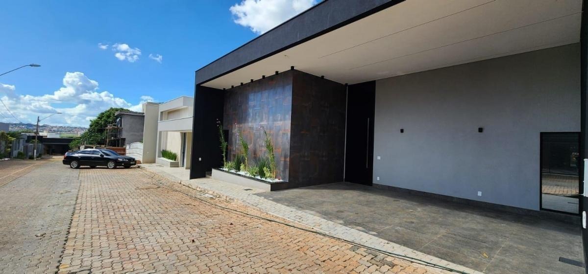 Casa, 3 quartos, 250 m² - Foto 23