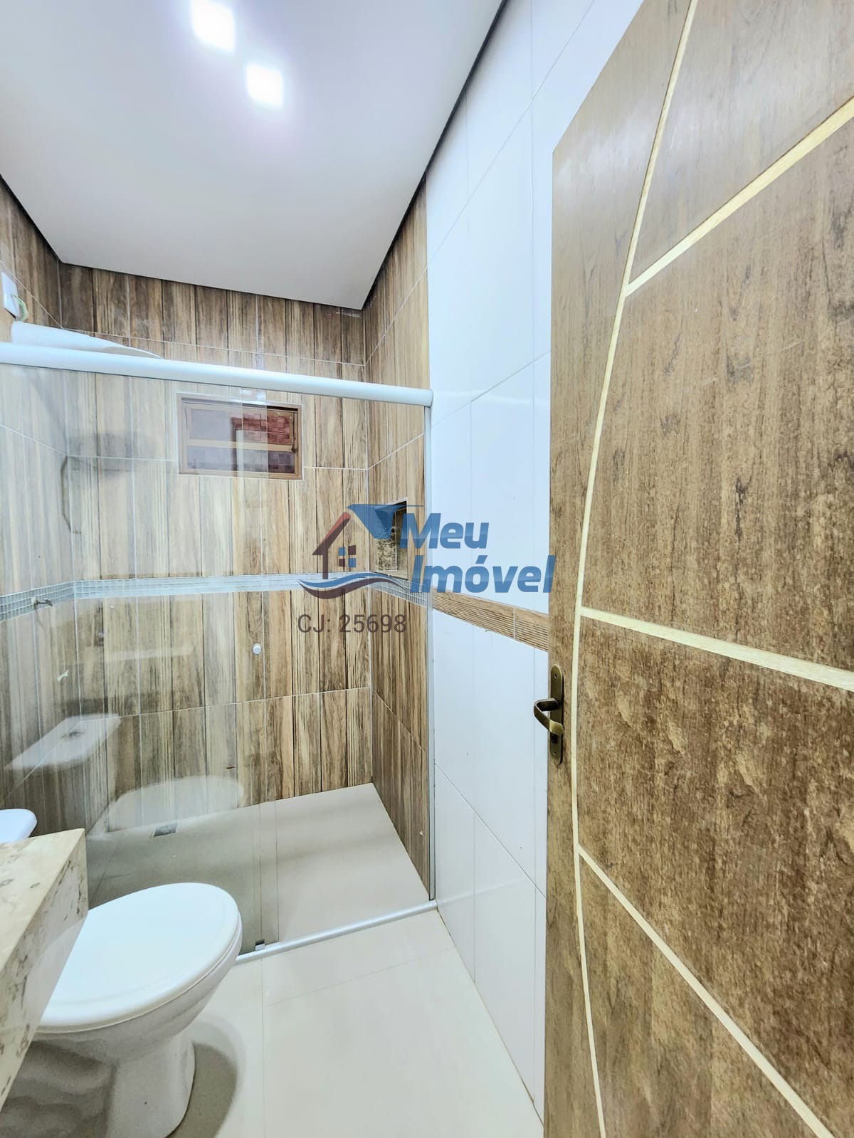 Condomínio JK Arniqueiras Casa 4 Quartos 1 Suíte 3 Vagas 470m² Closet Escritório