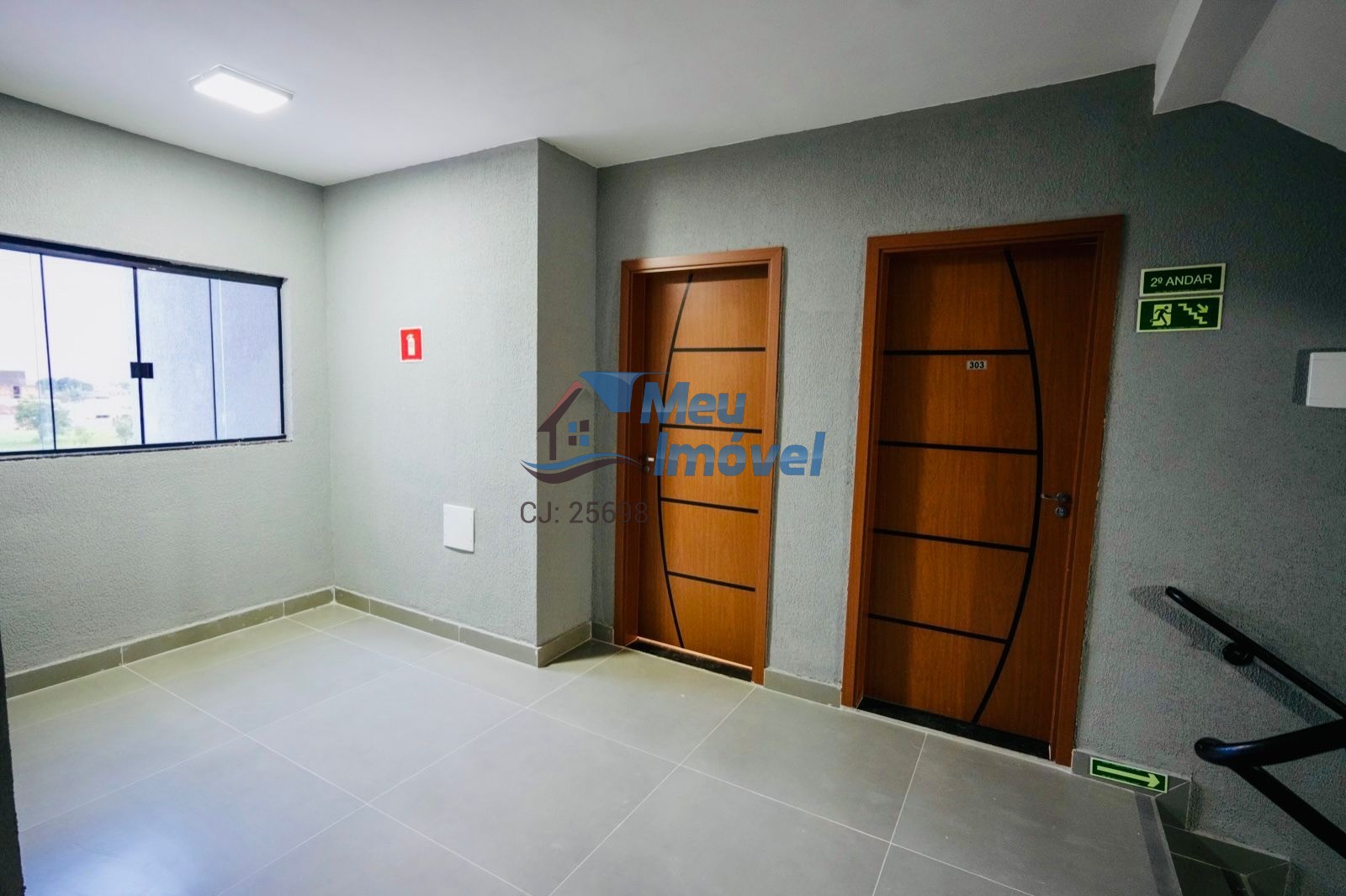 Condomínio Acapulco II Valparaíso APTO 2 Quartos 1 Vaga 65m² Ótima Localização