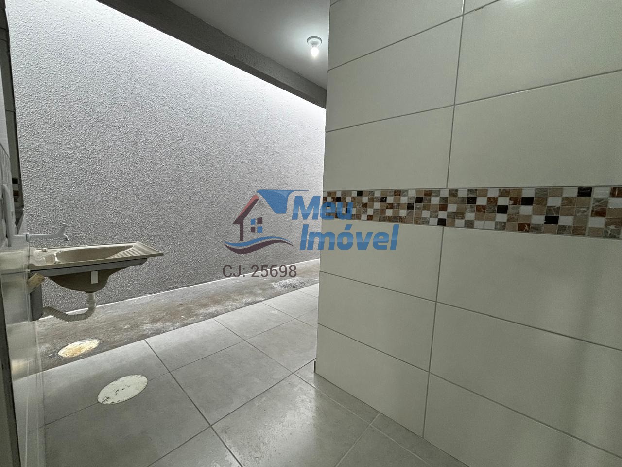 Parque Alvorada Luziânia Casa 2 Quartos 3 Vagas 70m² Área de Serviço Granito