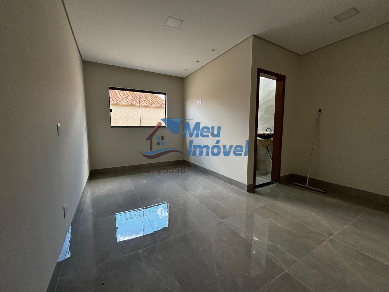 Casa setor leste luziânia 3 quartos 1 suíte 2 vagas 80m² ban