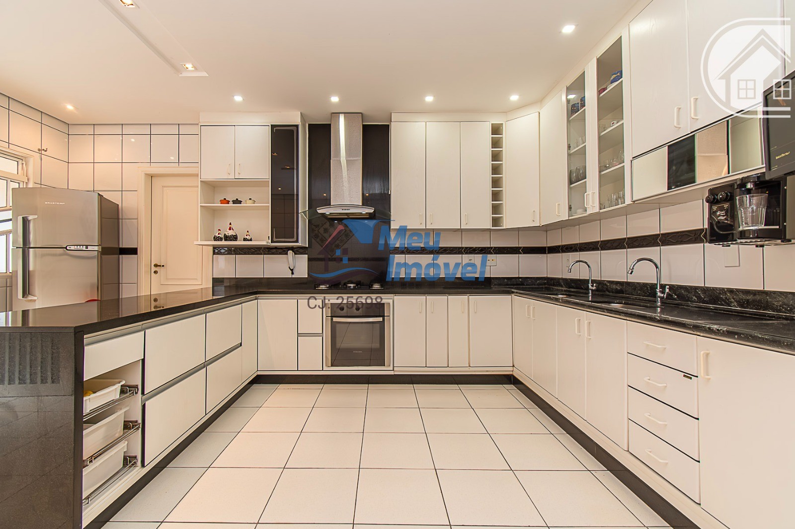 Casa, 4 quartos, 450 m² - Foto 18