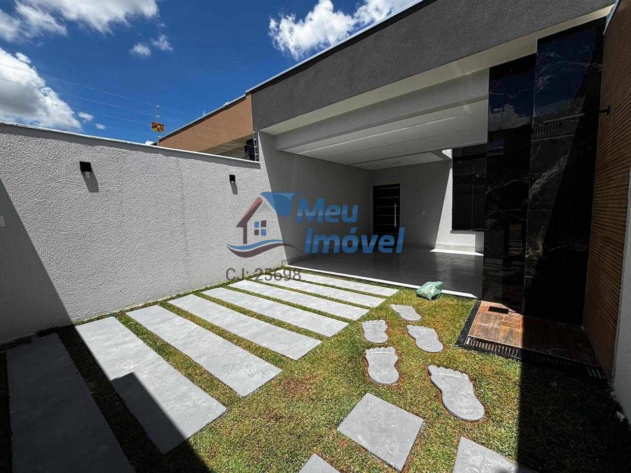 Casa Setor Leste Luziânia 3 Quartos 1 Suíte 2 Vagas 80m² Bancada de Granito
