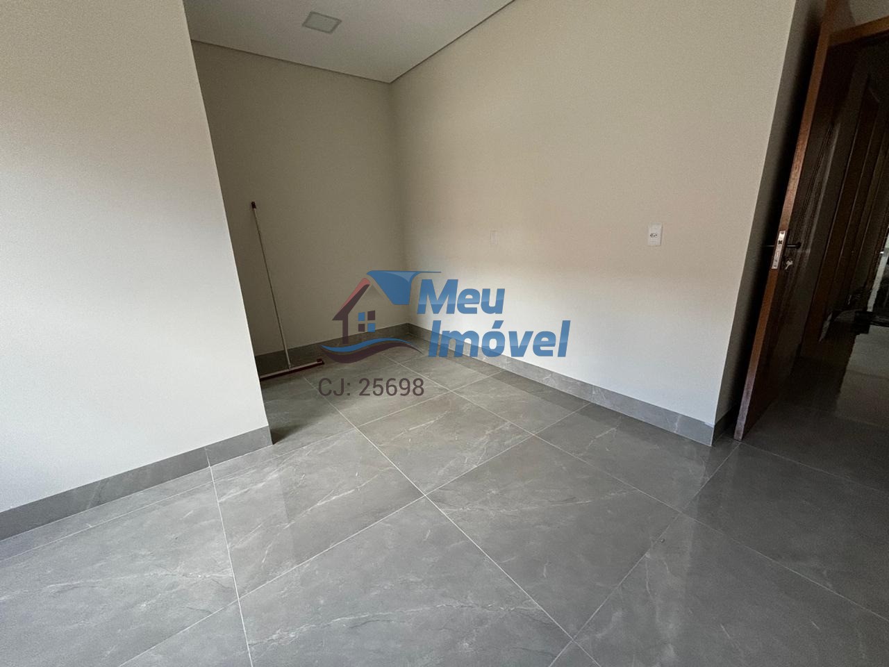 Casa setor leste luziânia 3 quartos 1 suíte 2 vagas 80m² ban