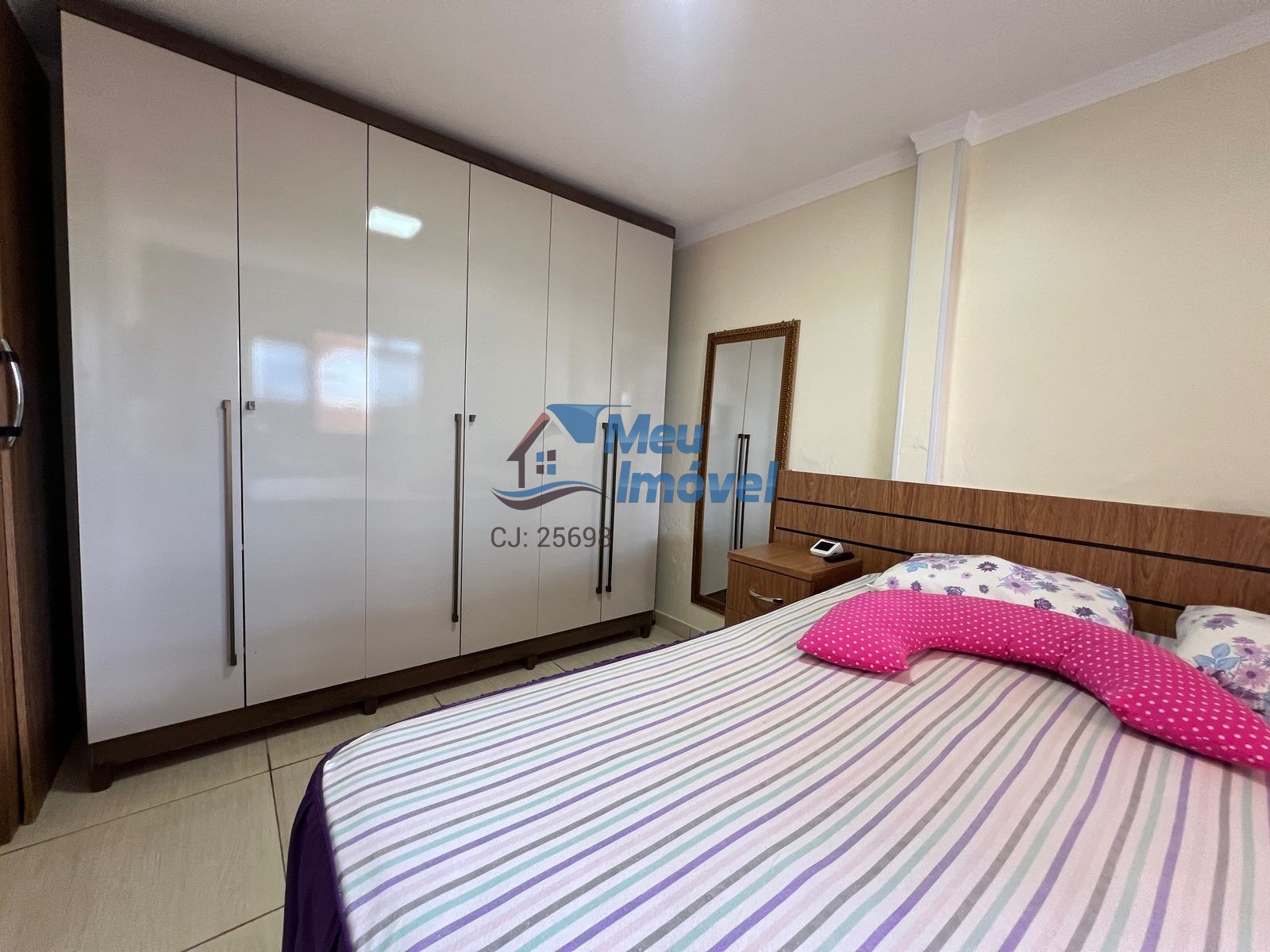 QR 323 Samambaia Sul Casa 4 Quartos 8 Vagas Lote 190m² Laje Área de Serviço