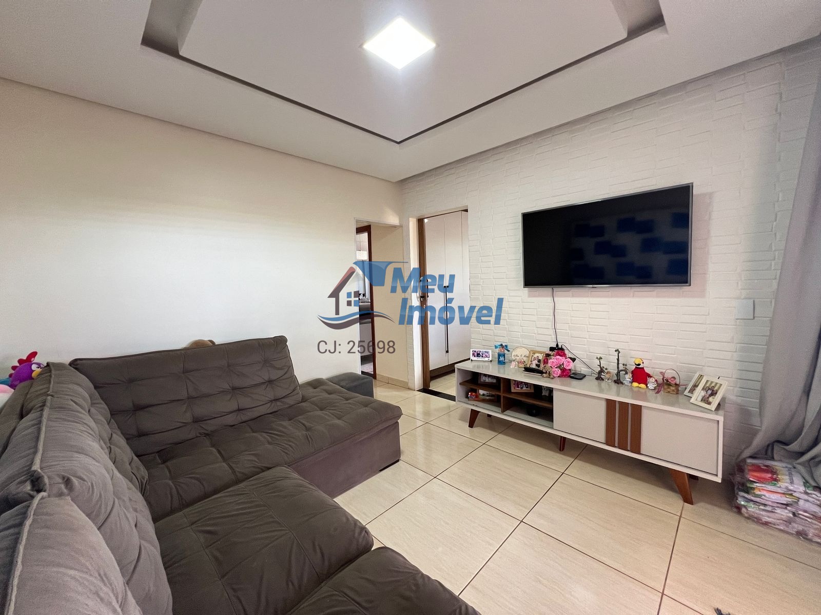 QR 323 Samambaia Sul Casa 4 Quartos 8 Vagas Lote 190m² Laje Área de Serviço