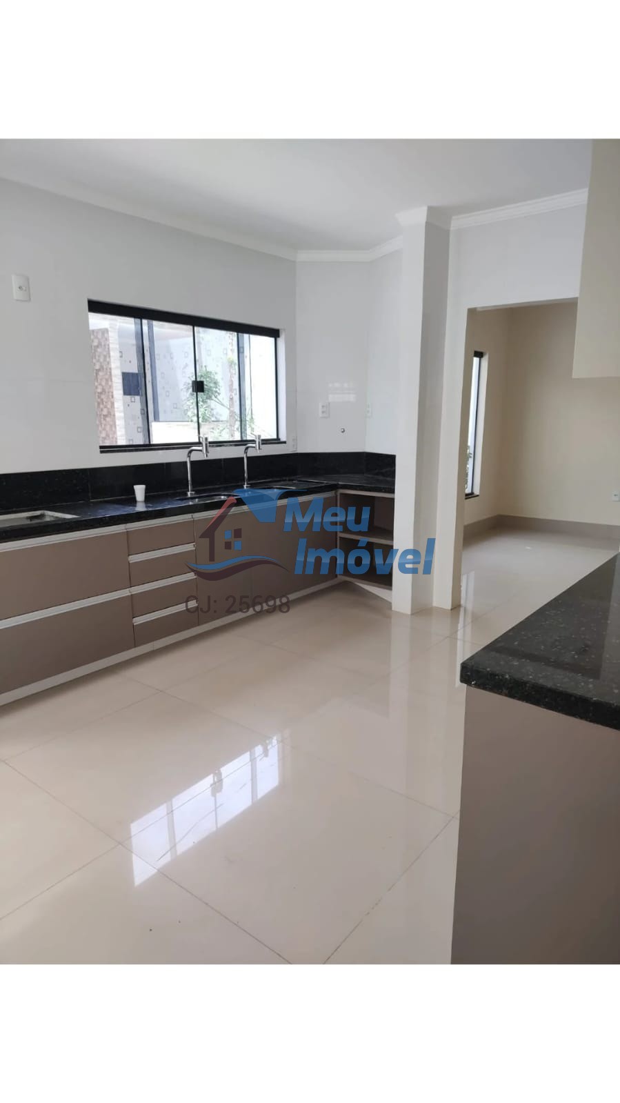Casa, 4 quartos, 329 m² - Foto 4