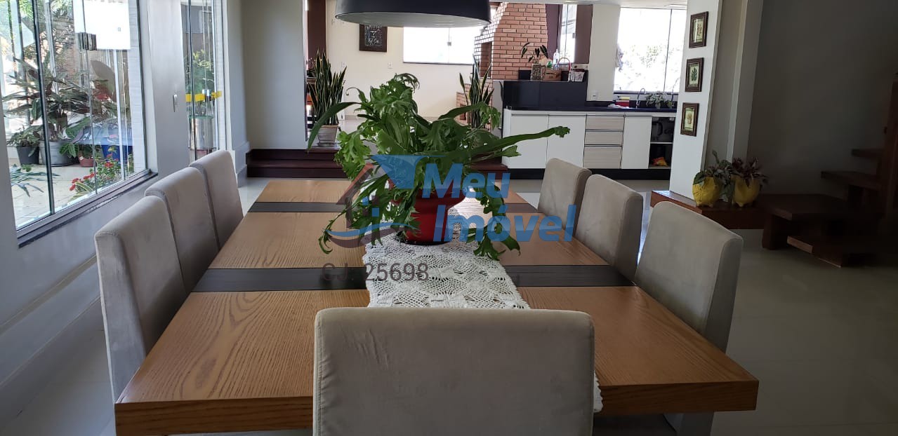 Casa, 4 quartos, 350 m² - Foto 9