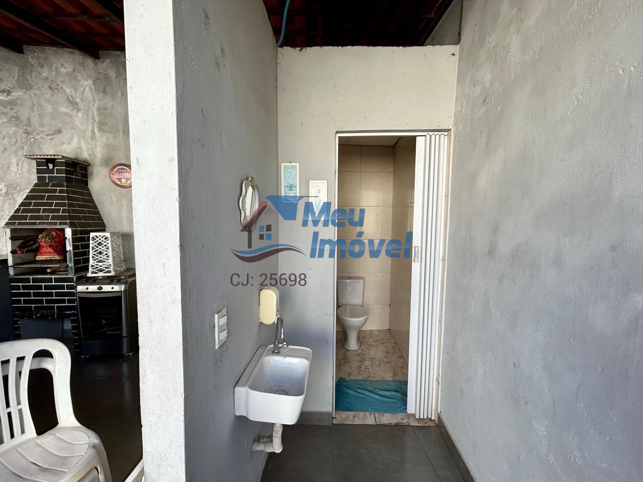 Cond park bela vista arniqueiras casa 2 quartos 3 vagas 200m