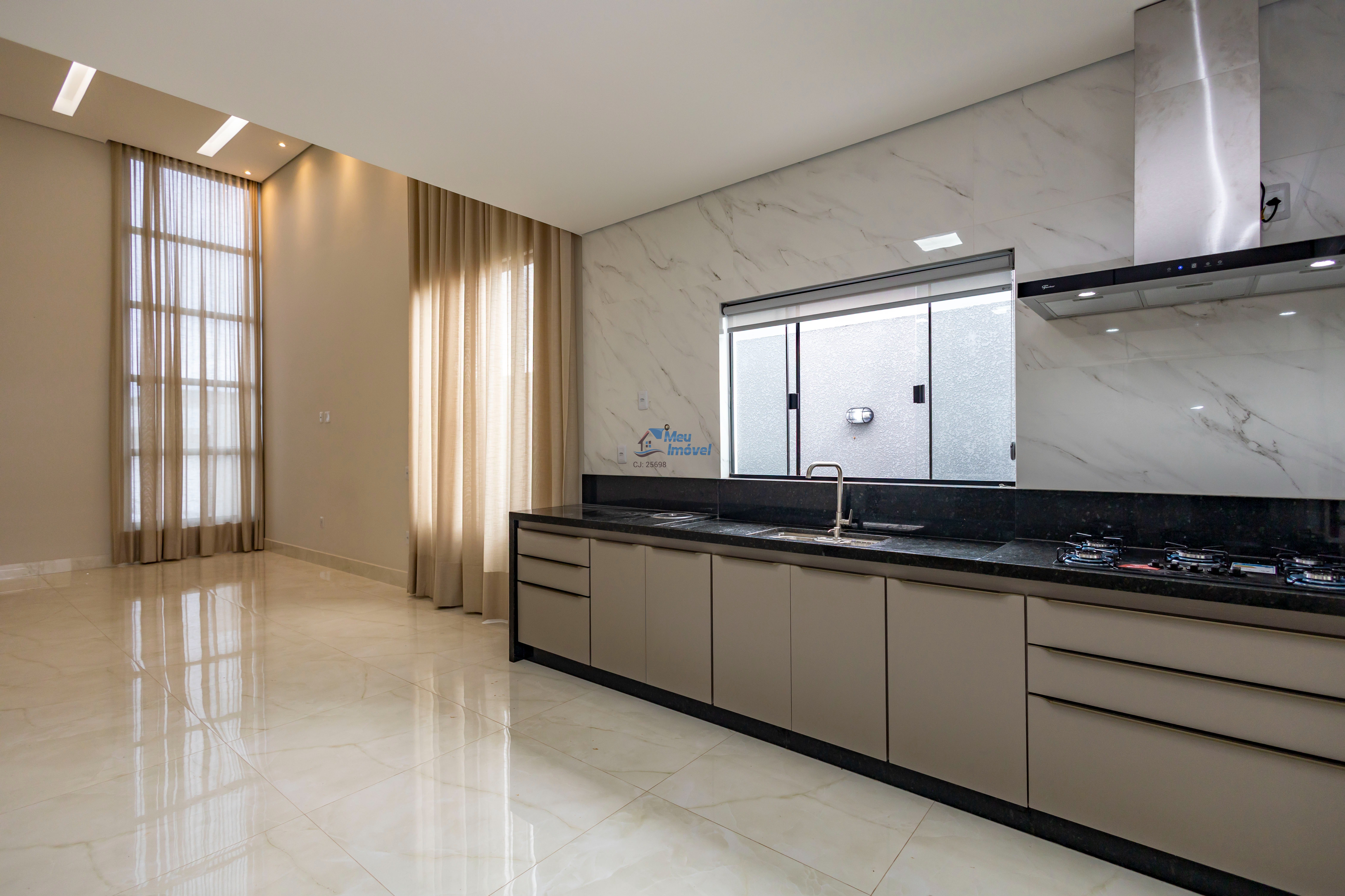 Casa, 3 quartos, 400 m² - Foto 1