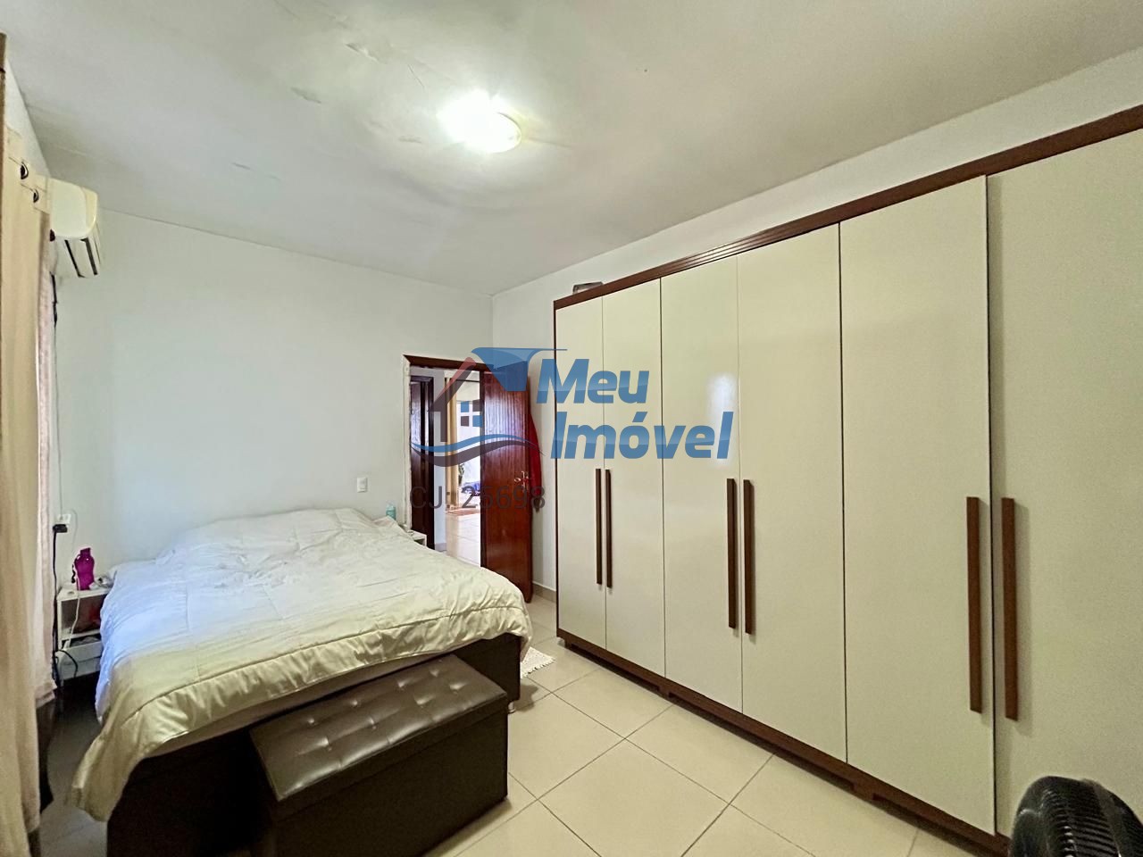 Cond park bela vista arniqueiras casa 2 quartos 3 vagas 200m