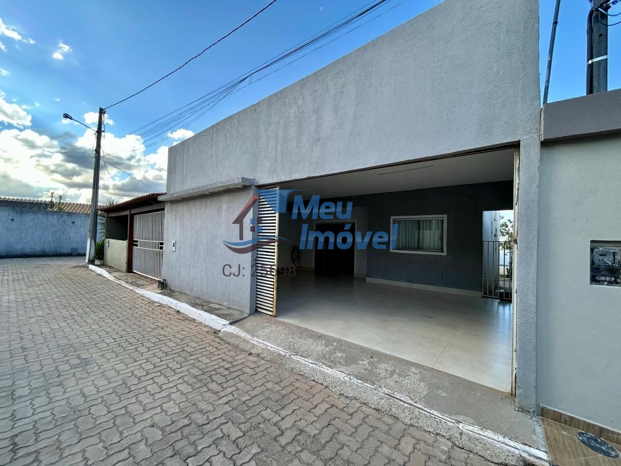 Cond park bela vista arniqueiras casa 2 quartos 3 vagas 200m