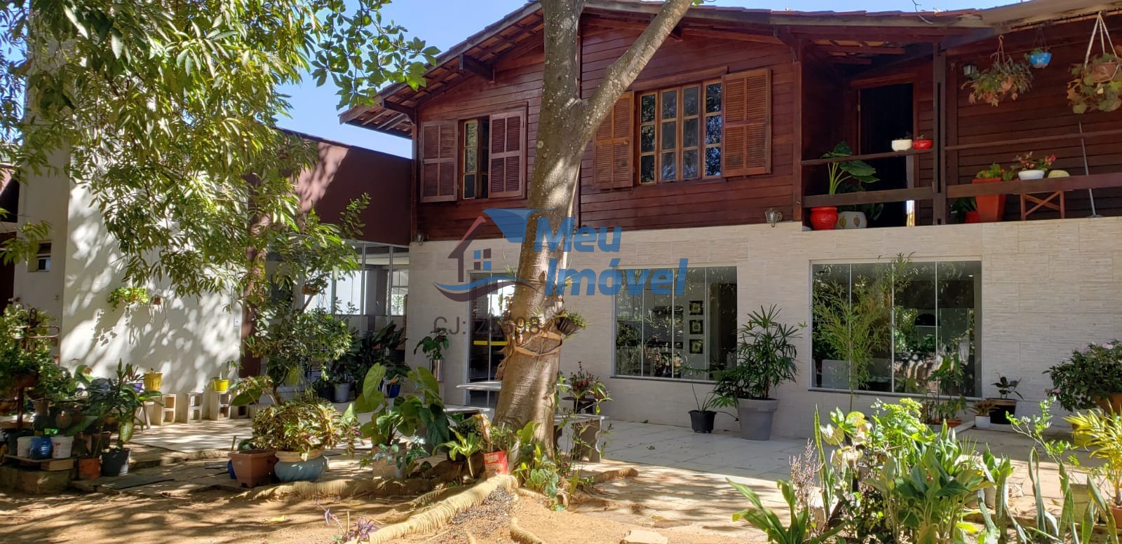 Casa, 4 quartos, 350 m² - Foto 1