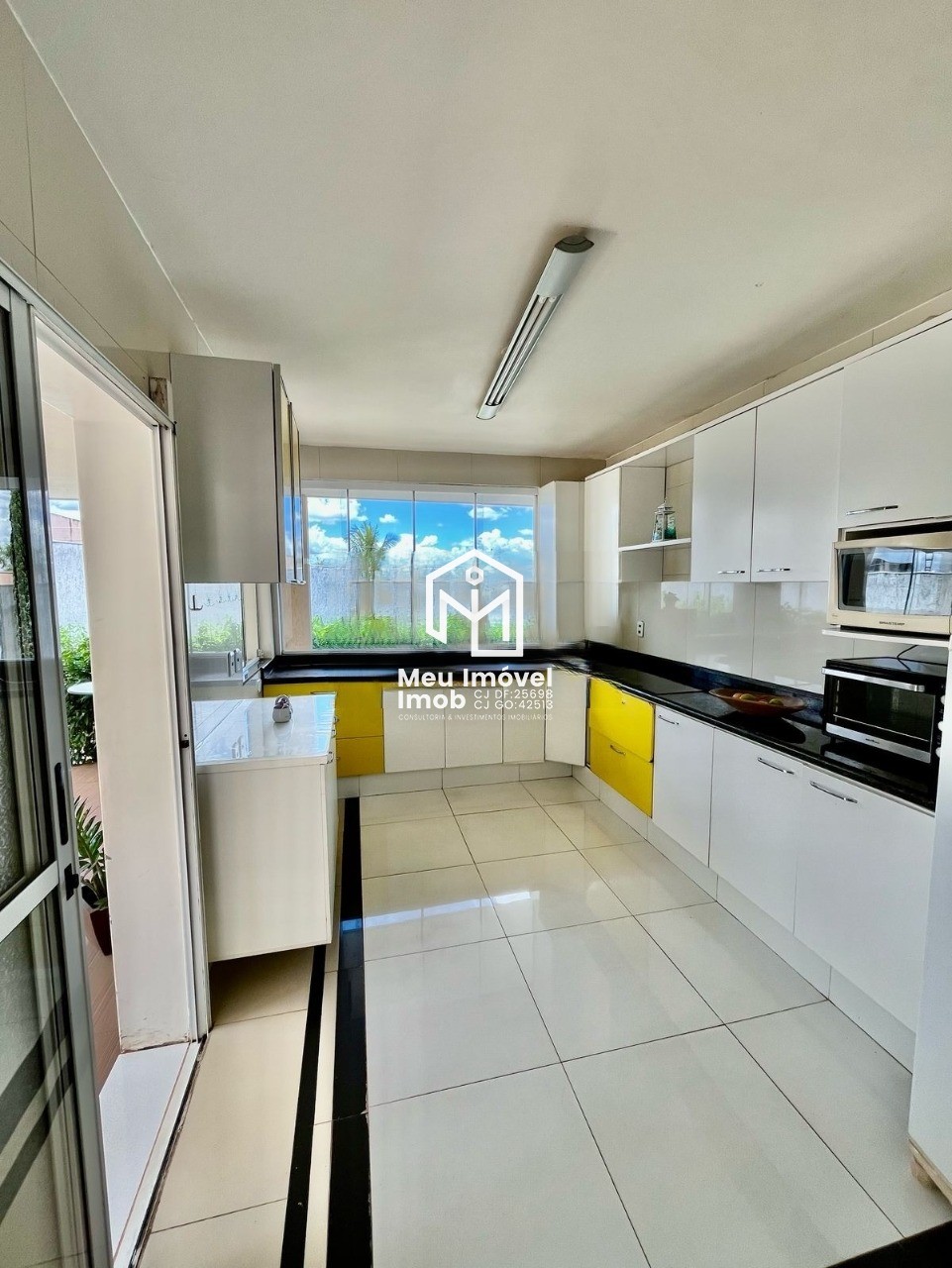 Casa, 4 quartos, 450 m² - Foto 2