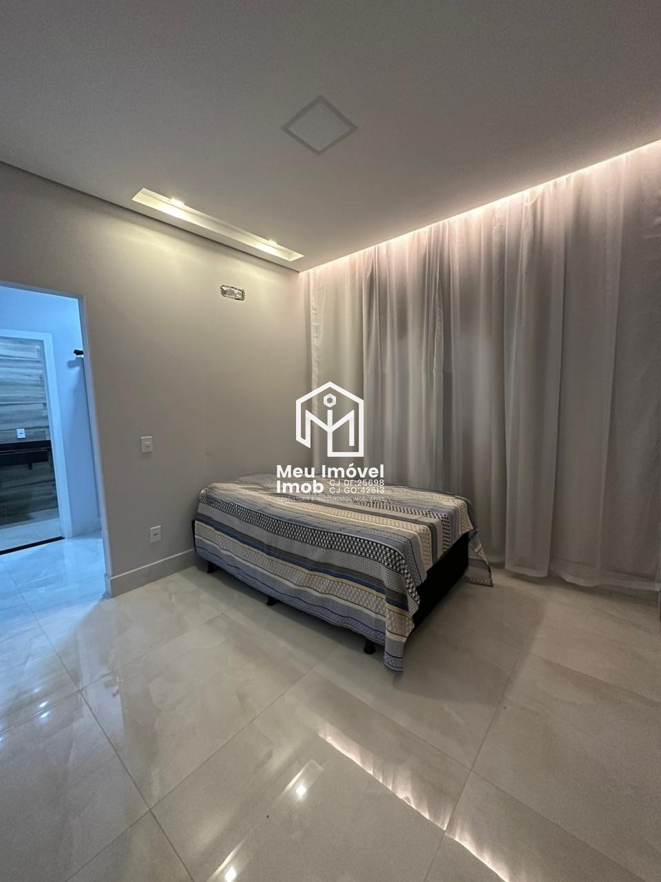 Casa, 4 quartos, 360 m² - Foto 33