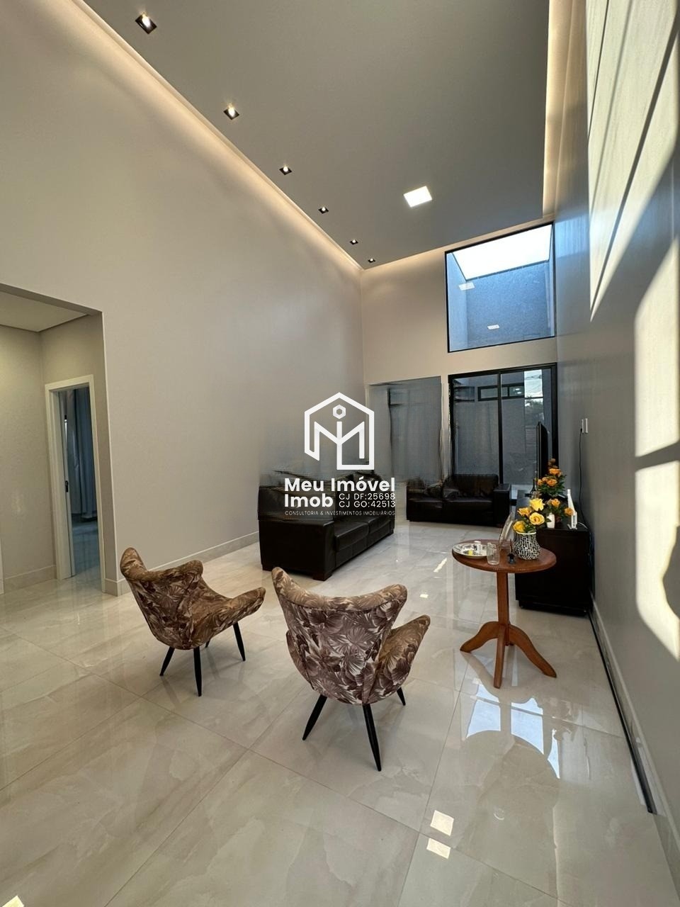 Casa, 4 quartos, 360 m² - Foto 1