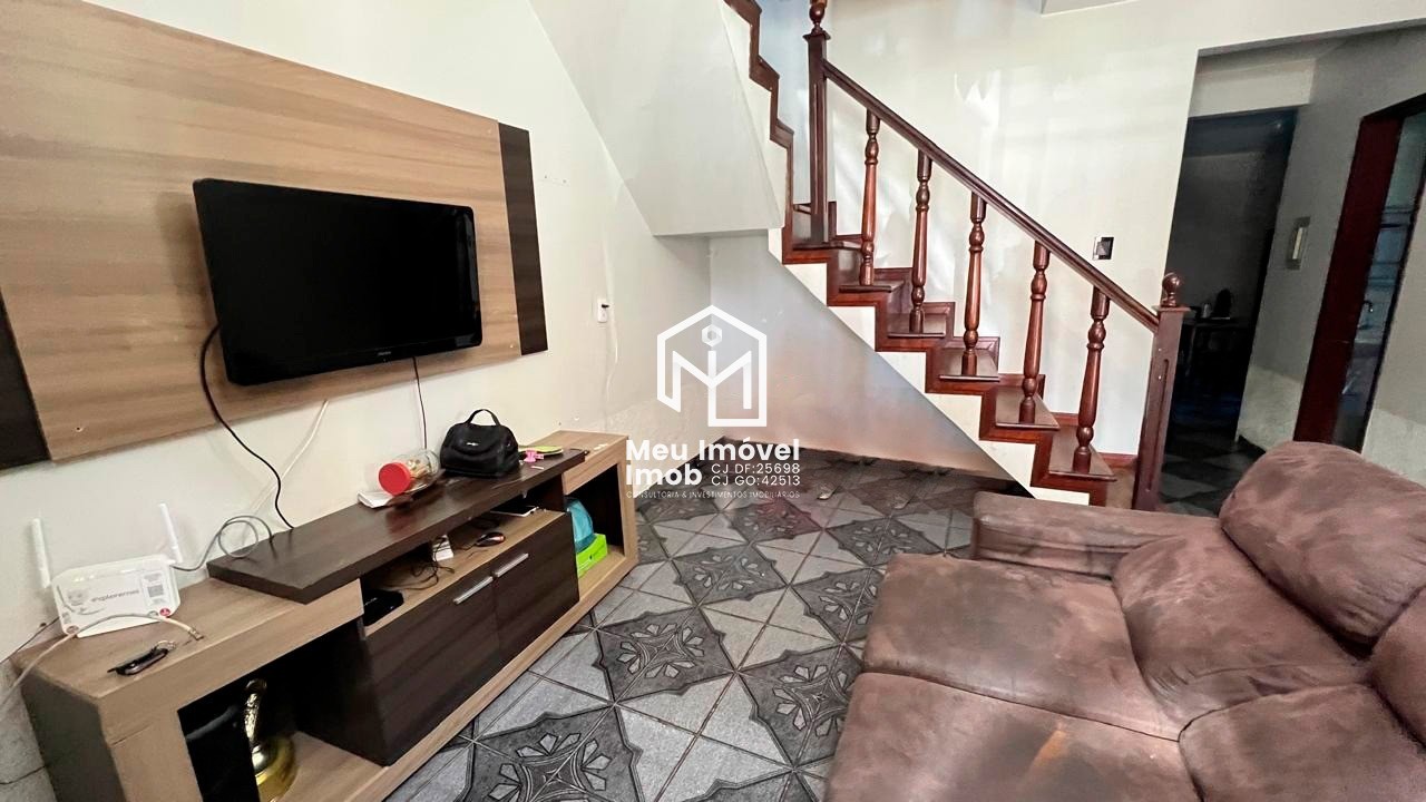 Casa, 3 quartos, 220 m² - Foto 2