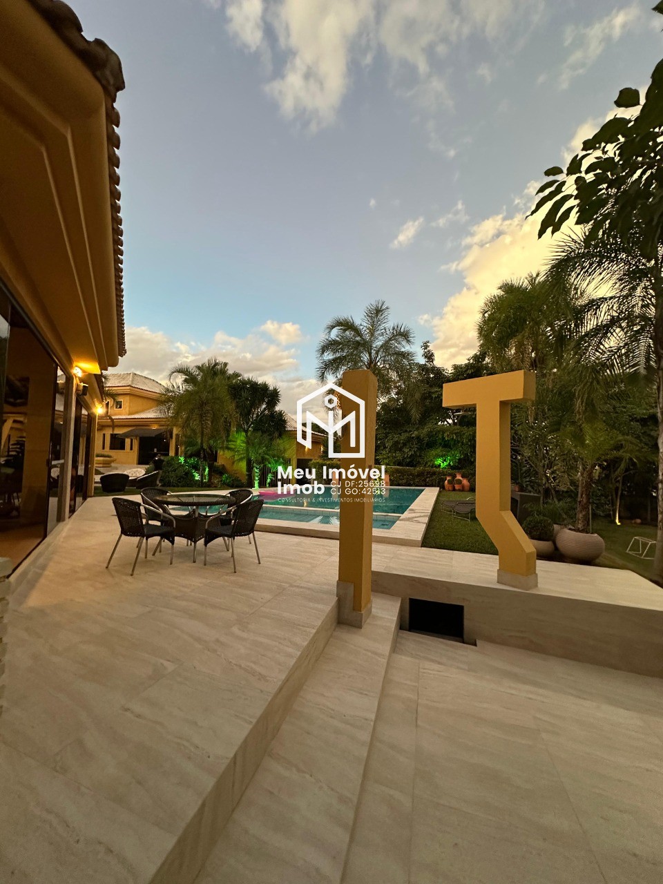 Casa, 5 quartos, 1200 m² - Foto 2