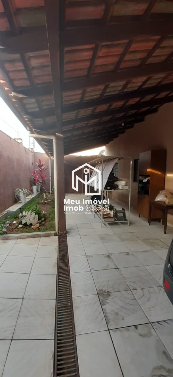 Casa, 4 quartos, 230 m² - Foto 2