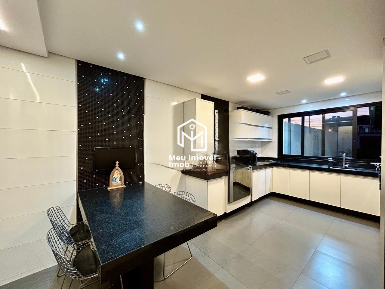 Casa, 3 quartos, 397 m² - Foto 2
