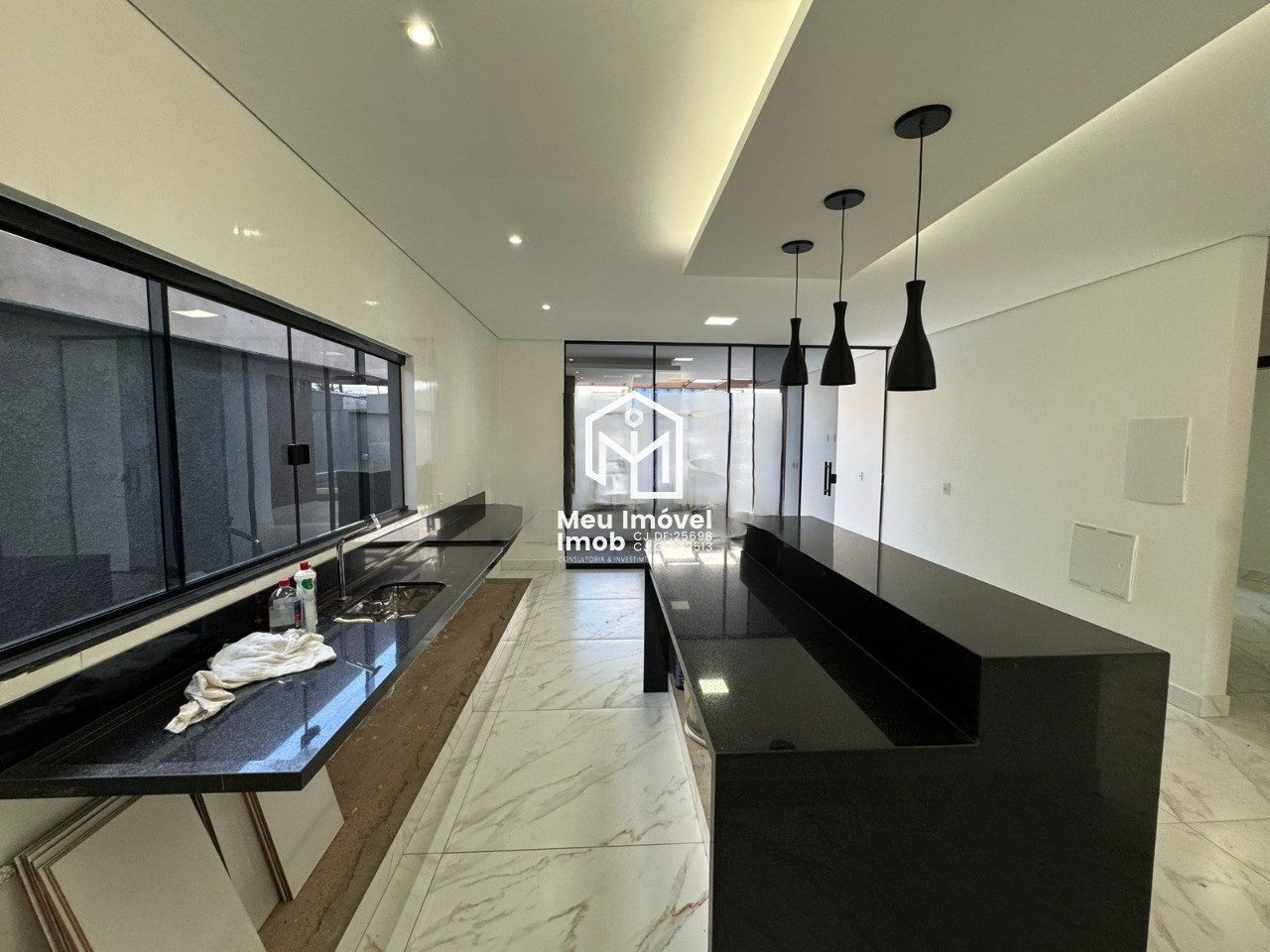 Casa, 3 quartos, 300 m² - Foto 11
