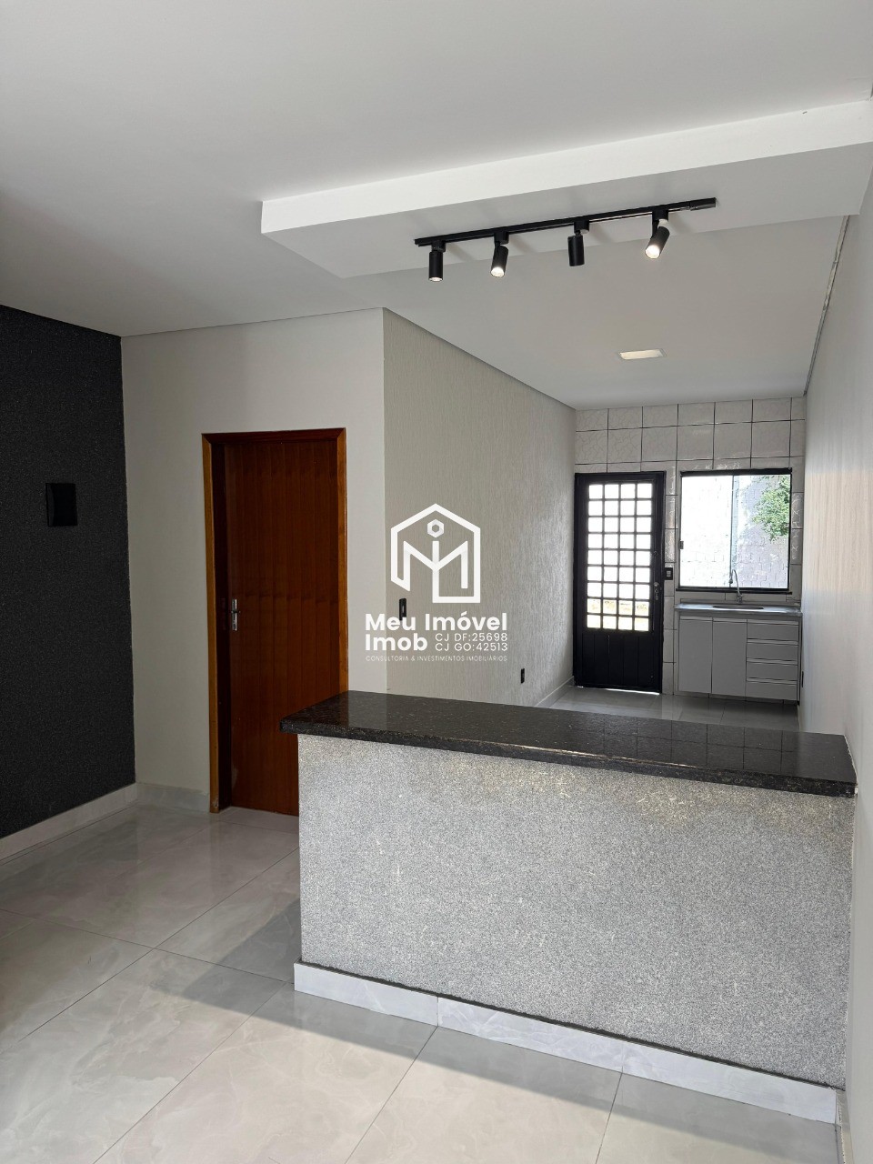 Casa, 2 quartos, 70 m² - Foto 1