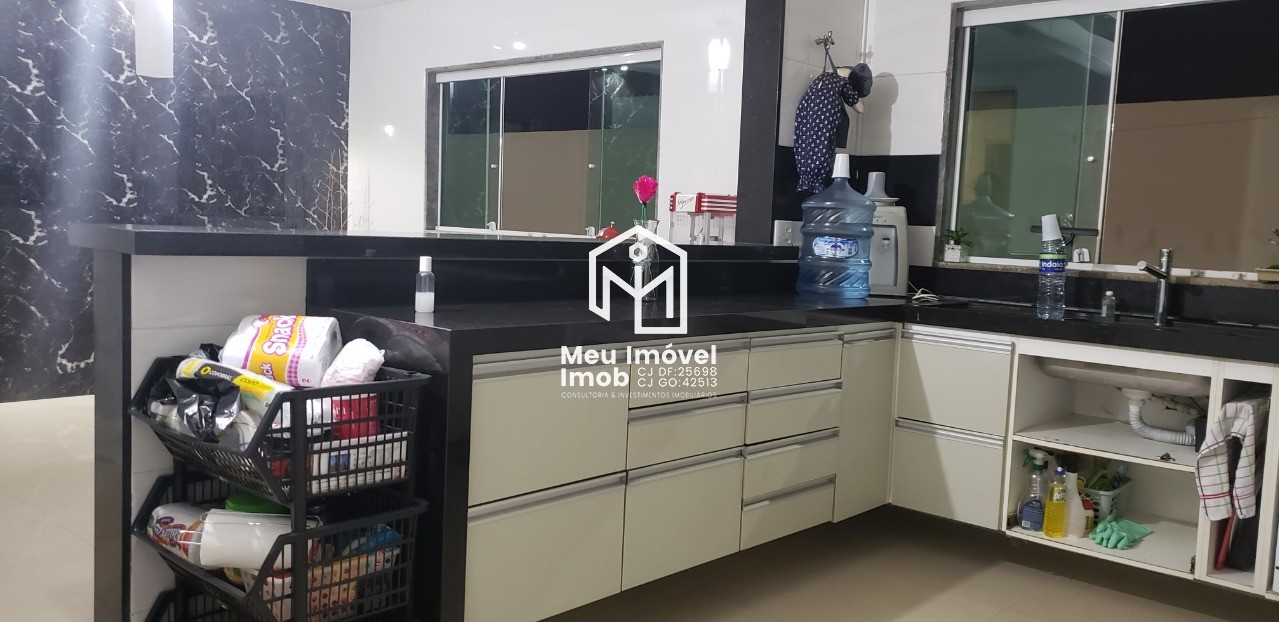 Casa, 4 quartos, 249 m² - Foto 37