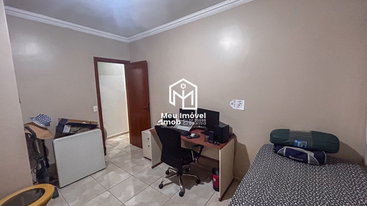 Imperdível casa de 4 quartos com 3 suítes em Taguatinga Sul - QSD 39 próximo ao metrô! 268m², 2 salas, 5 banheiros e 2 vagas.