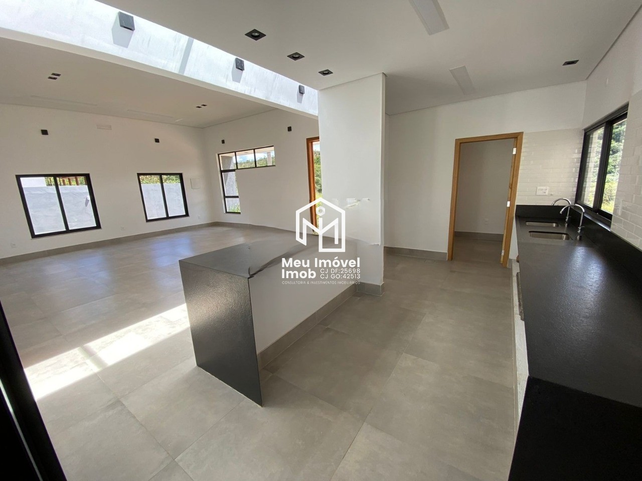Casa, 4 quartos, 260 m² - Foto 9