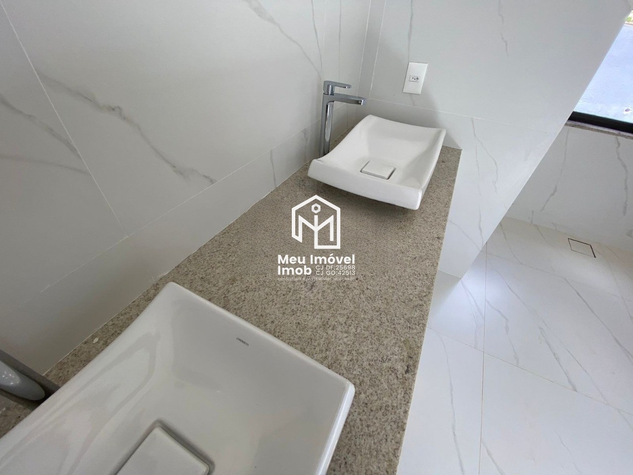 Casa, 4 quartos, 260 m² - Foto 30