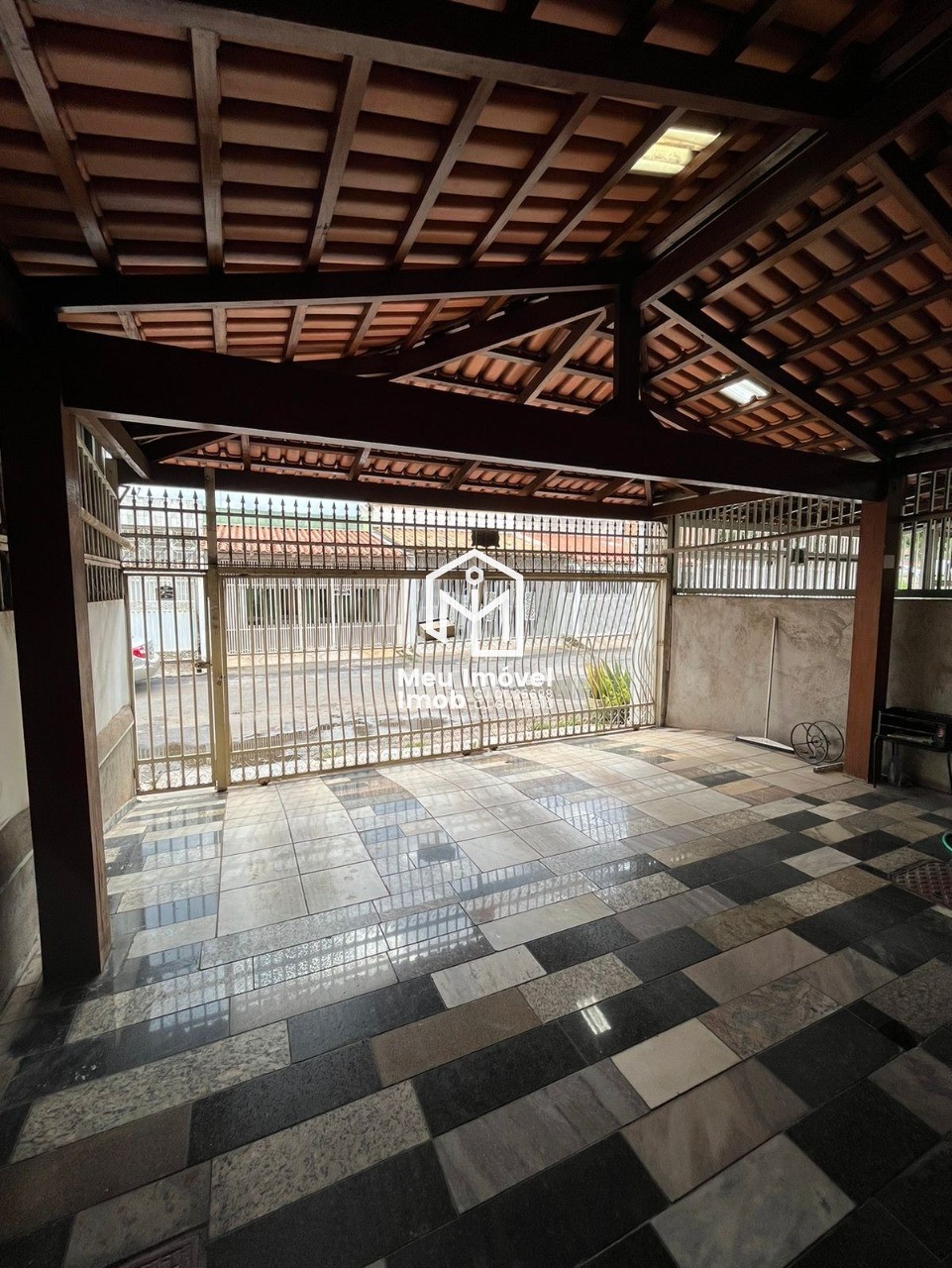 Casa, 5 quartos, 300 m² - Foto 20