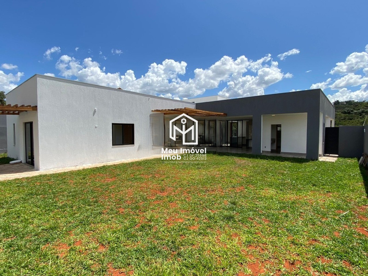 Casa, 4 quartos, 260 m² - Foto 33
