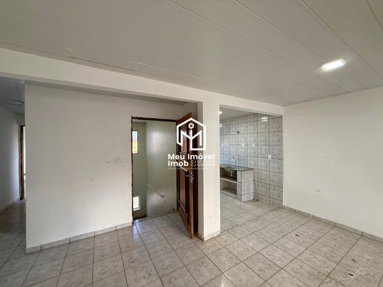 Casa, 6 quartos, 144 m² - Foto 1