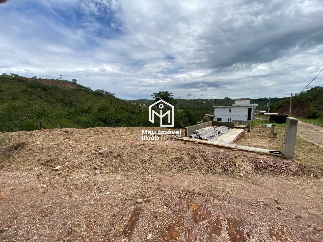 Terreno, 847 m² - Foto 2