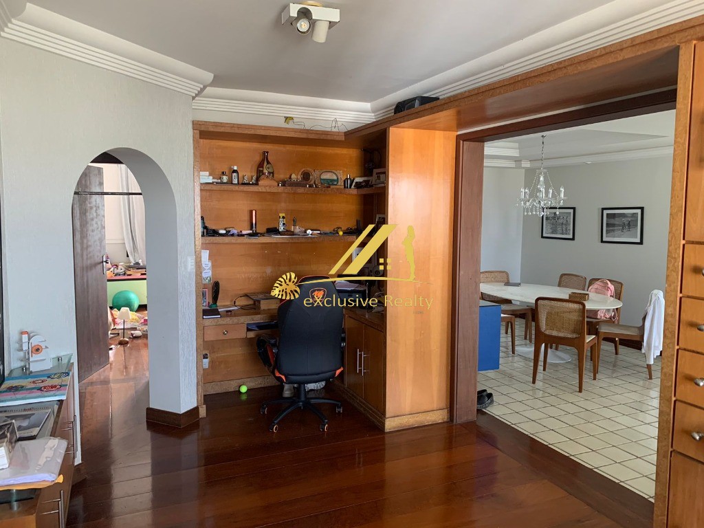 Apartamento, 3 quartos, 216 m² - Foto 3