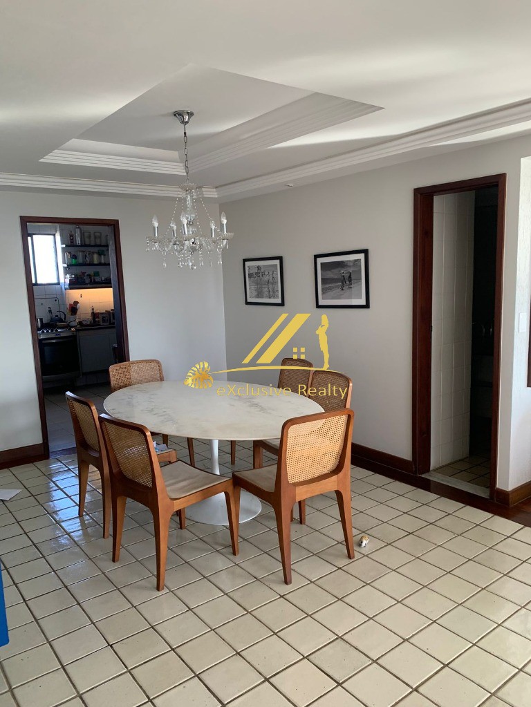 Apartamento, 3 quartos, 216 m² - Foto 2