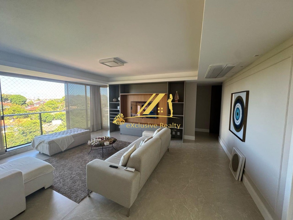 Apartamento, 3 quartos, 178 m² - Foto 1