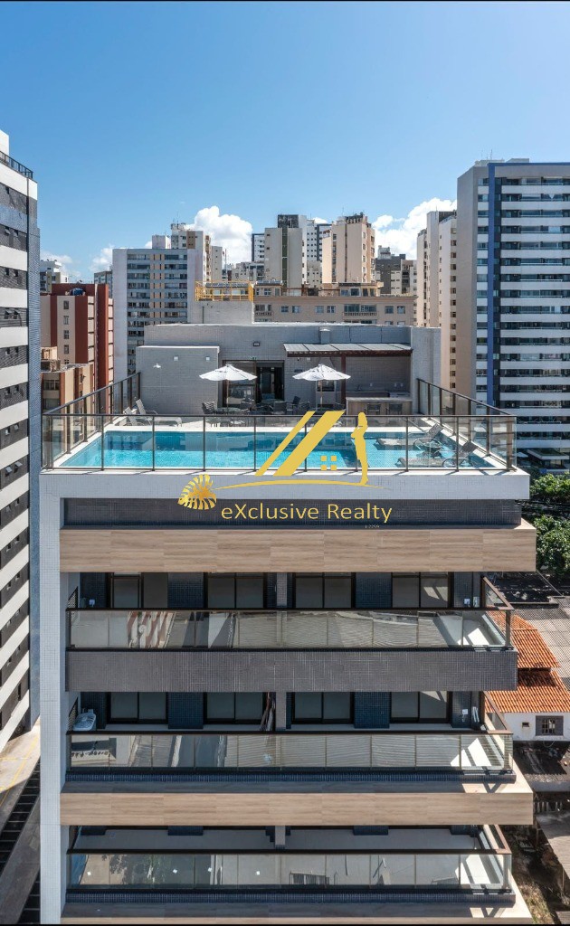 Apartamento quarto e sala com varanda, 31m2, finamente decorado e mobiliado. House Pituba. Nascente, andar baixo, rooftop com vista mar! Vaga rotativa