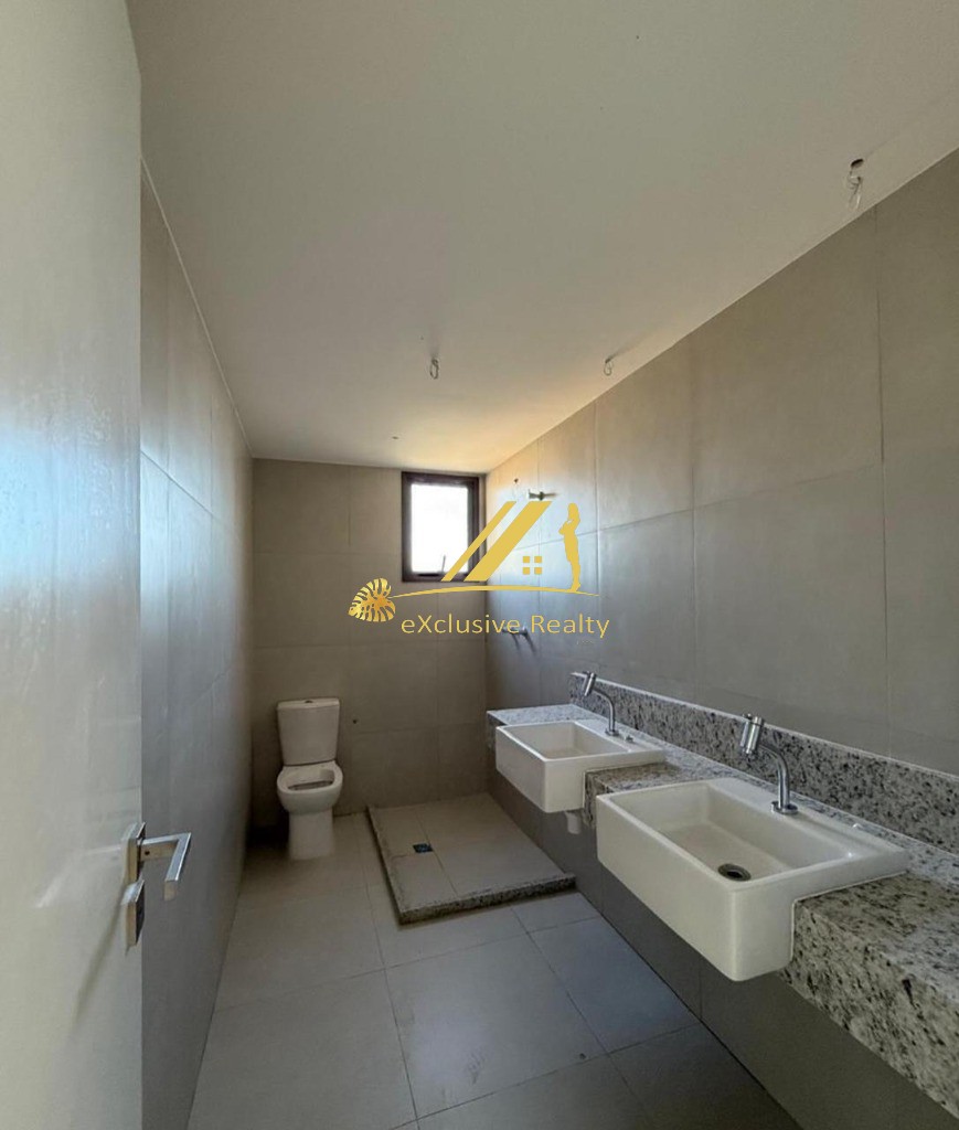 OPORTUNIDADE Mansão Unique, 4 suítes, 212 m2, no Caminho das Árvores! Andar alto com vista incrível para o mar, 3 vagas de garagem. 1 por andar