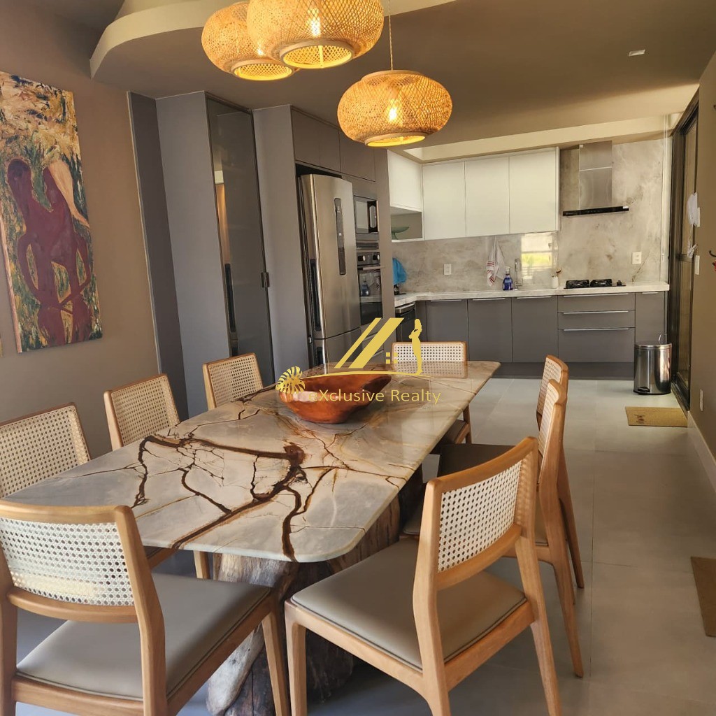 Casa, 4 quartos, 137 m² - Foto 1