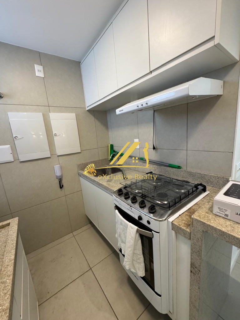 Jazz Residencial Graça. Quarto e sala com lavabo, 50m², ampla varanda com 9,73 m², para aluguel. 1 vaga de garagem. Andar alto com vista mar!