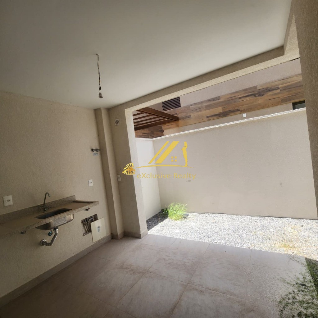 Guarajuba Ville: casa duplex de 4 suítes em Guarajuba! 137m2. Condomínio com toda infraestrutura de lazer. Está pronto para morar.