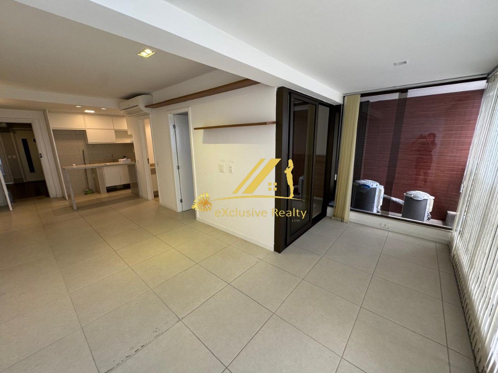 Jazz Residencial Graça. Quarto e sala com lavabo, 50m², ampla varanda com 9,73 m², para aluguel. 1 vaga de garagem. Andar alto com vista mar!