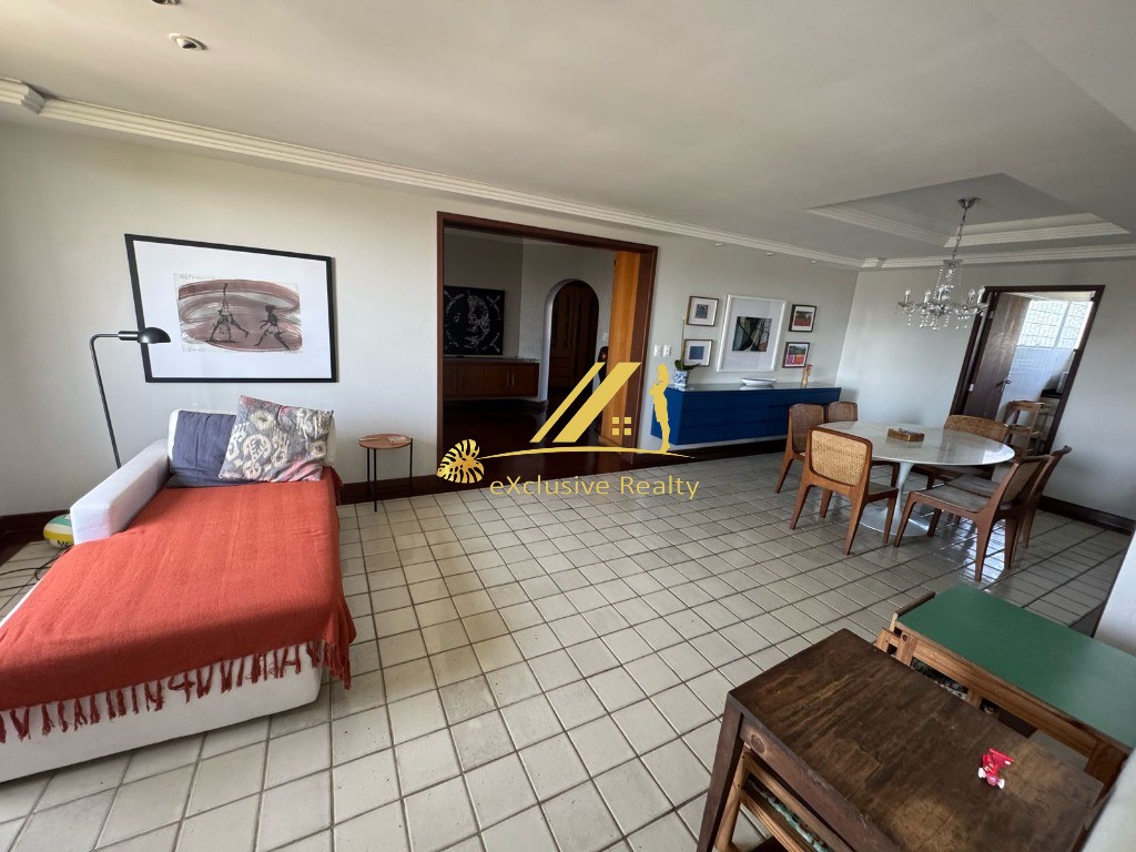 Apartamento, 3 quartos, 216 m² - Foto 1