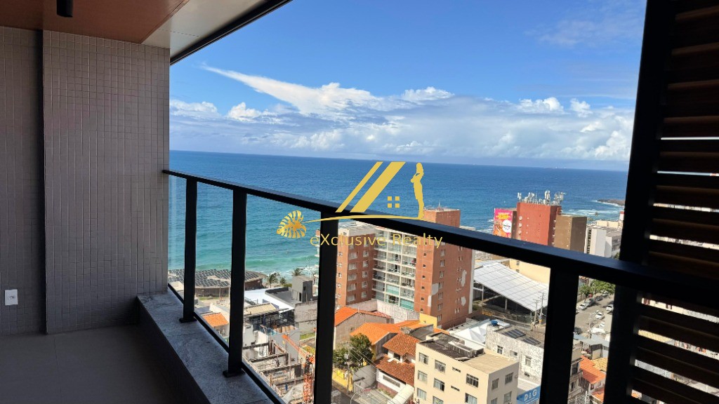 Barra Signature: Apartamento quarto e sala, 36m2, andar super alto com vista permanente para o mar, bem para o Farol da Barra. A 400m da praia. 1 vaga