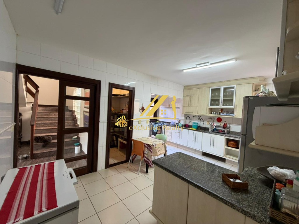 Casa, 4 quartos, 447 m² - Foto 28